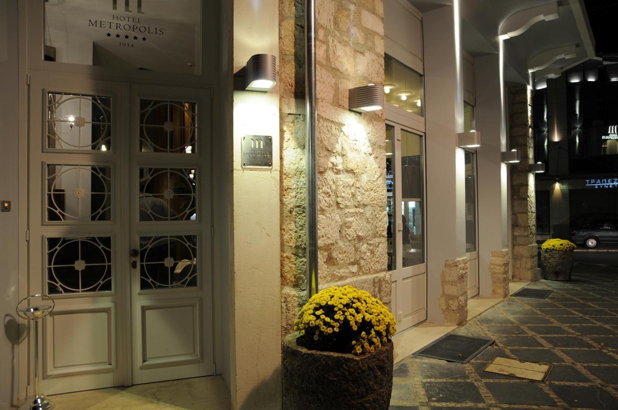 Hotel Metropolis Янина Экстерьер фото